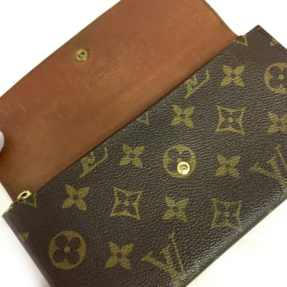 Louis Vuitton Sarah Wallet